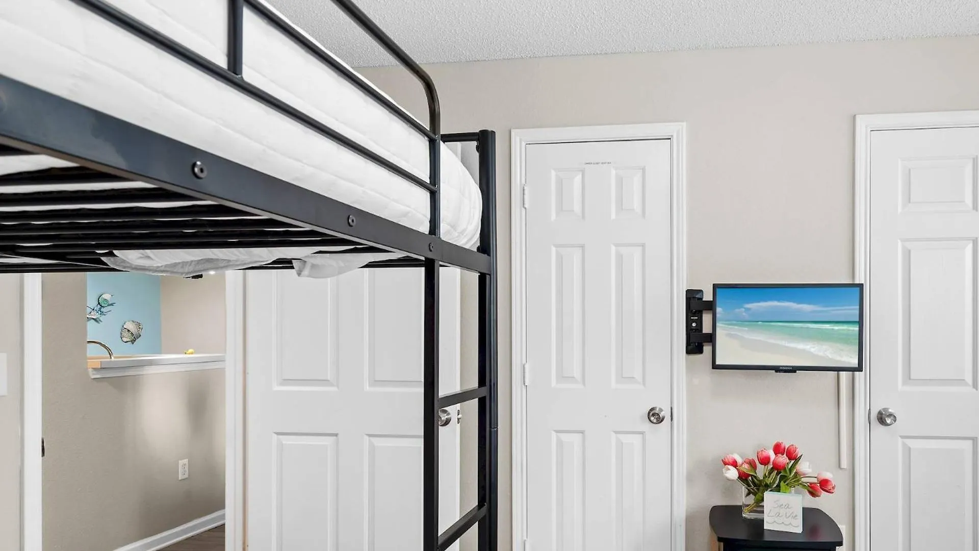 Indian Lake 177 Condo ~ Salty Sandollar Destin